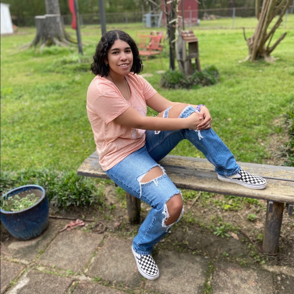 Meet your Posher, Emily